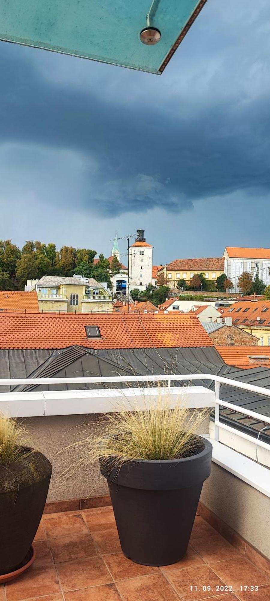 ザグレブArtissimo Roofteraceアパートメント エクステリア 写真